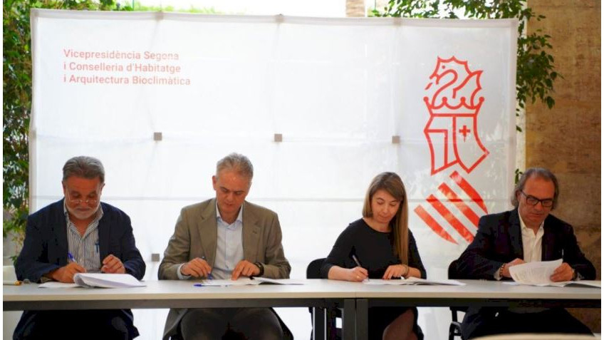 elperiòdic: Héctor Illueca firma tres convenios con los colegios oficiales  de Arquitectos, Aparejadores e Ingenieros Industriales