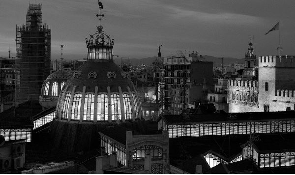 El CTAV presenta la nueva guía de arquitectura de Valencia